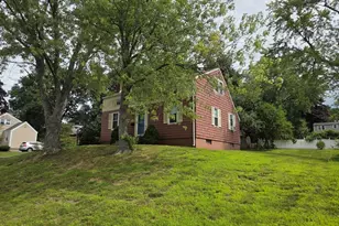 77 Ridge Rd, Marlborough, MA 01752 - Photo 22