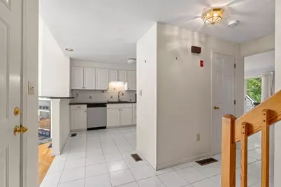 213 Brickett Hill Circle #213, Haverhill, MA 01830 - Photo 8
