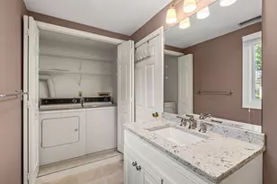 213 Brickett Hill Cir, Haverhill, MA 01830 - Photo 10