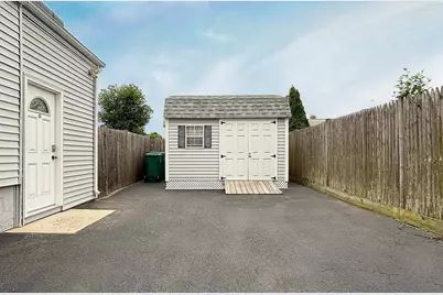 44 Harmon St, Lynn, MA 01905 - Photo 22