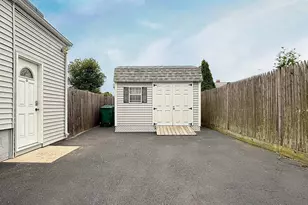 44 Harmon St, Lynn, MA 01905 - Photo 22
