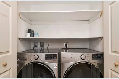 42 Essex St #1, Salem, MA 01970 - Photo 32