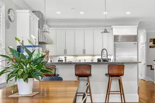 844 E 4th St, Boston, MA 02127 - Photo 6