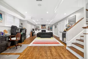 844 E 4th St, Boston, MA 02127 - Photo 12