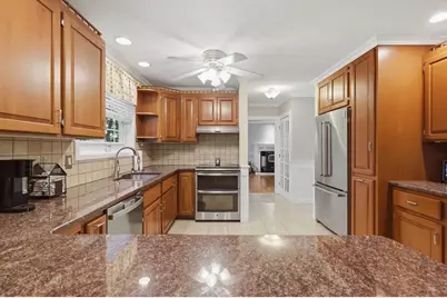 73 West Street, Pepperell, MA 01463 - Photo 12