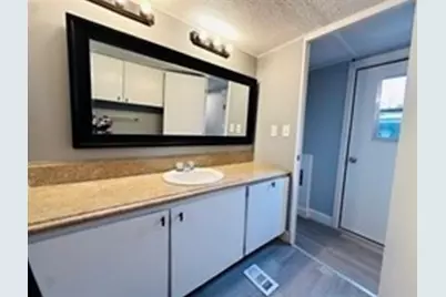 1790 Massachusetts Ave #25, Lunenburg, MA 01462 - Photo 14