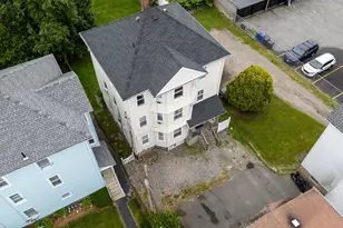 646 Birch St, Fall River, MA 02724 - Photo 2