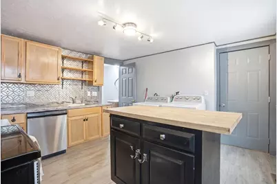 141 Mechanic St, Fitchburg, MA 01420 - Photo 6