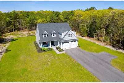 65 Saint Marks Rd, Falmouth, MA 02536 - Photo 4