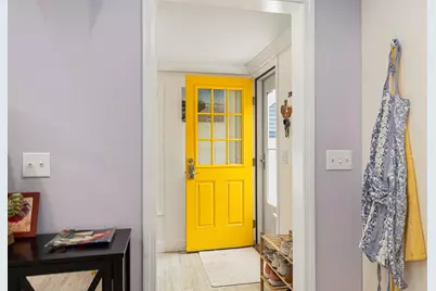 993 Pine St, Seekonk, MA 02771 - Photo 4