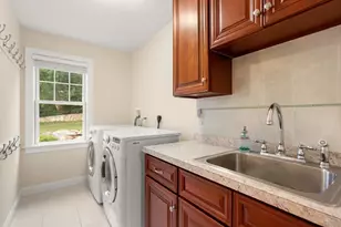3 McGill Ct, Hopkinton, MA 01748 - Photo 14