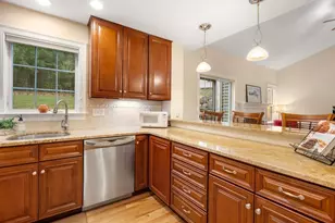 3 McGill Ct, Hopkinton, MA 01748 - Photo 8