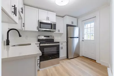 595 East 5th Street, Boston, MA 02127 - Photo 16