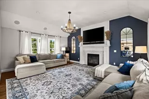 8 Paddock Cir, Middleborough, MA 02346 - Photo 26