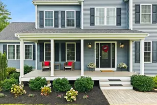 8 Paddock Cir, Middleborough, MA 02346 - Photo 6