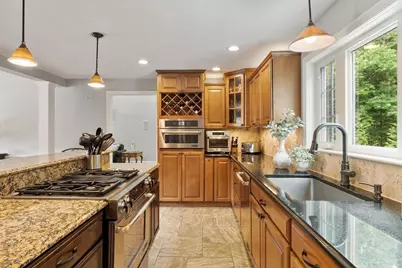 60 Wescott Circle, Tewksbury, MA 01876 - Photo 8