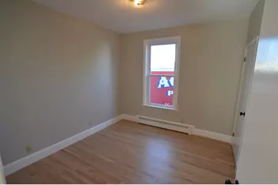 14 Roundy St #1, Beverly, MA 01915 - Photo 6