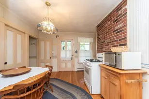 252 Water St, Clinton, MA 01510 - Photo 8
