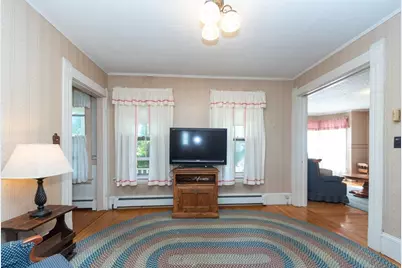 252 Water St, Clinton, MA 01510 - Photo 12