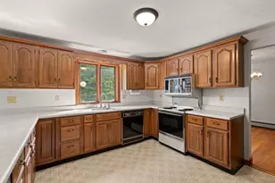 96 Burt St, Norton, MA 02766 - Photo 20