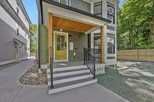 14 Garfield St, Northampton, MA 01062 - Photo 1