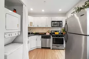 11C Waltham St, Boston, MA 02118 - Photo 14