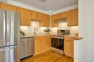 411 Norfolk St, Somerville, MA 02143 - Photo 6