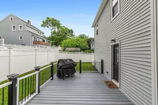 7 Harvard St, Melrose, MA 02176 - Photo 18