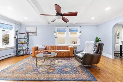 7 Harvard St, Melrose, MA 02176 - Photo 6