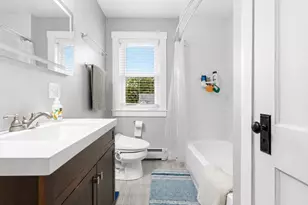 7 Harvard St, Melrose, MA 02176 - Photo 10