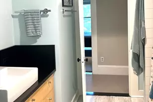 33 Gaylord St, Amherst, MA 01002 - Photo 24