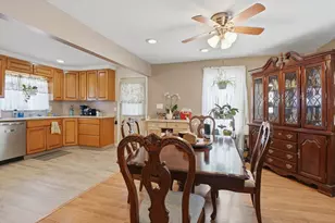 110 Waterhill St, Lynn, MA 01905 - Photo 14
