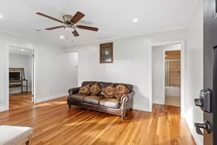 423 Bedford St, Lexington, MA 02420 - Photo 4