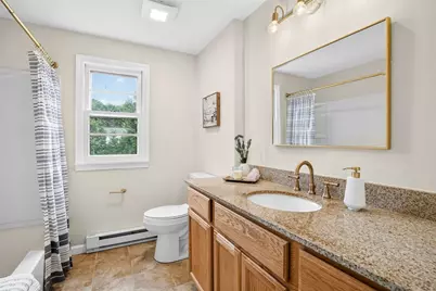 31 Kellogg Ave, Agawam, MA 01030 - Photo 16