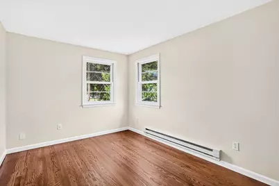 31 Kellogg Ave, Agawam, MA 01030 - Photo 18