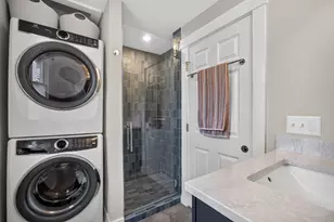 17 Carnes Ln, Provincetown, MA 02657 - Photo 16