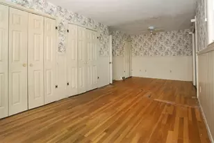 33 Johnson St, Newburyport, MA 01950 - Photo 12