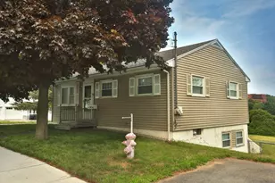 33 Johnson St, Newburyport, MA 01950 - Photo 20