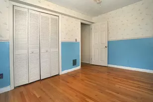 33 Johnson St, Newburyport, MA 01950 - Photo 14