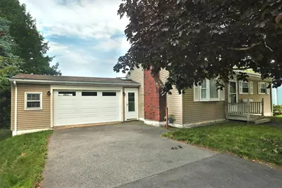 33 Johnson St, Newburyport, MA 01950 - Photo 2