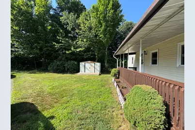 299 Miller St #E8, Ludlow, MA 01056 - Photo 14