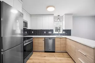 28 Margin St, Lynn, MA 01905 - Photo 6