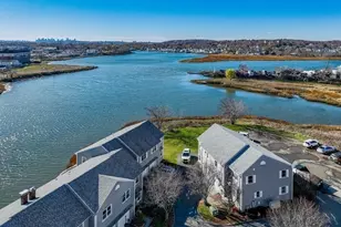 28 Margin St, Lynn, MA 01905 - Photo 2