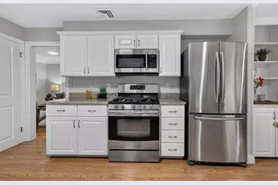 74 Lynnwood Ln, Worcester, MA 01609 - Photo 10