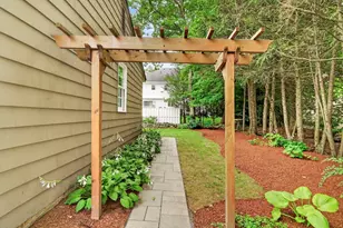 74 Lynnwood Ln, Worcester, MA 01609 - Photo 34