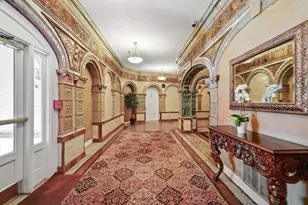 4 Charlesgate E, Boston, MA 02215 - Photo 18