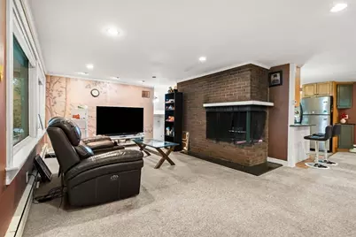 10 Rafferty Rd, Stoneham, MA 02180 - Photo 4