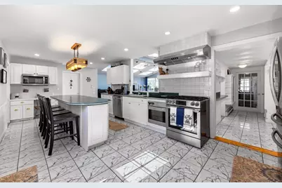 240 Plymouth St, Abington, MA 02351 - Photo 8