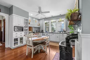 47 7th St, New Bedford, MA 02740 - Photo 12