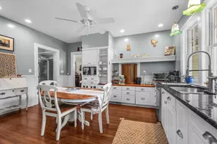 47 7th St, New Bedford, MA 02740 - Photo 14